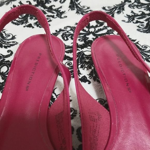 Women's Sling back Pointed Toe Kitten-heels Shoes Size 6 New/NWOT - Picture 4 of 11